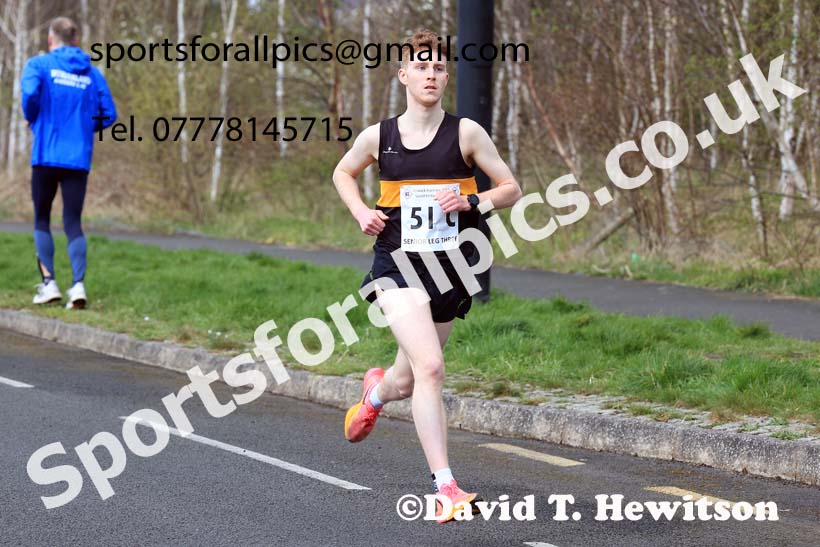 Senior mens 2024 Elswick Harriers Good Friday Relays, Newburn, Newcastle Upon Tyne  Photo: David T. Hewitson/Sports for All Pics